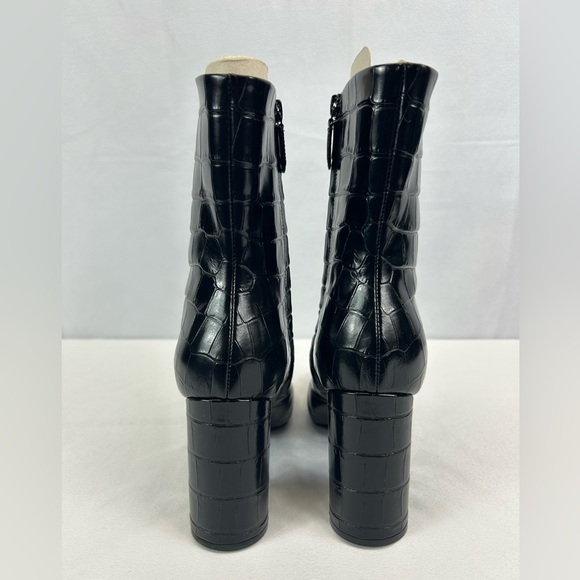Balenciaga Crocodile Embossed boots - Picture 7 of 9
